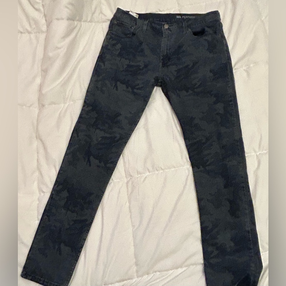 Levis 512 Performance - image 1